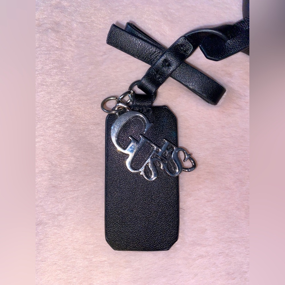Guess Handbag - Picture 6 of 6